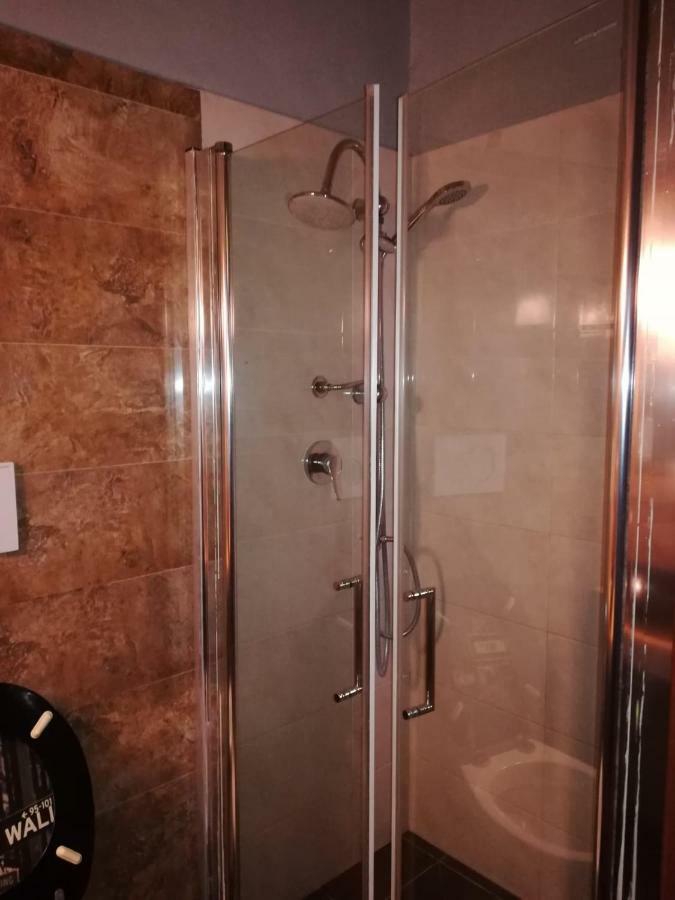 Arthur Hostel Рим Екстериор снимка